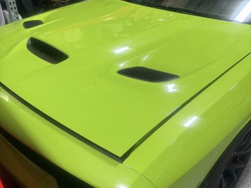 Used 2015 Dodge Challenger SRT Hellcat image 4