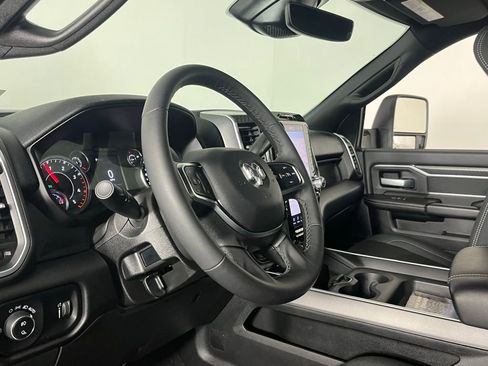 Used 2025 RAM 3500 Big Horn image 22