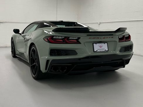 Used 2024 Chevrolet Corvette E-Ray w/ Stealth Interior Trim Package AWD/4WD image 15