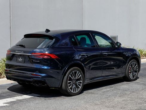 Certified 2023 Maserati Grecale Modena AWD/4WD image 5