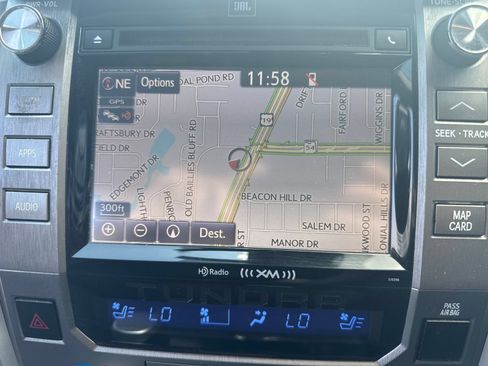Used 2019 Toyota Tundra Platinum AWD/4WD image 36