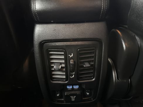 Used 2022 Dodge Durango GT image 19