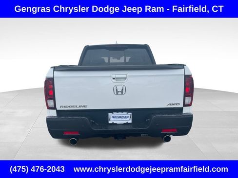 Used 2023 Honda Ridgeline Black Edition image 6