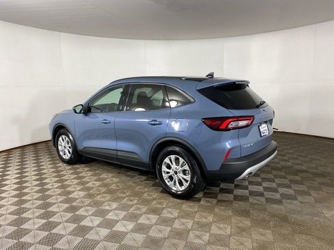 Used 2025 Ford Escape Active image 8