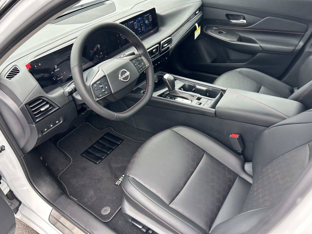New 2026 Nissan Sentra SR w/ SR Premium Package FWD image 12