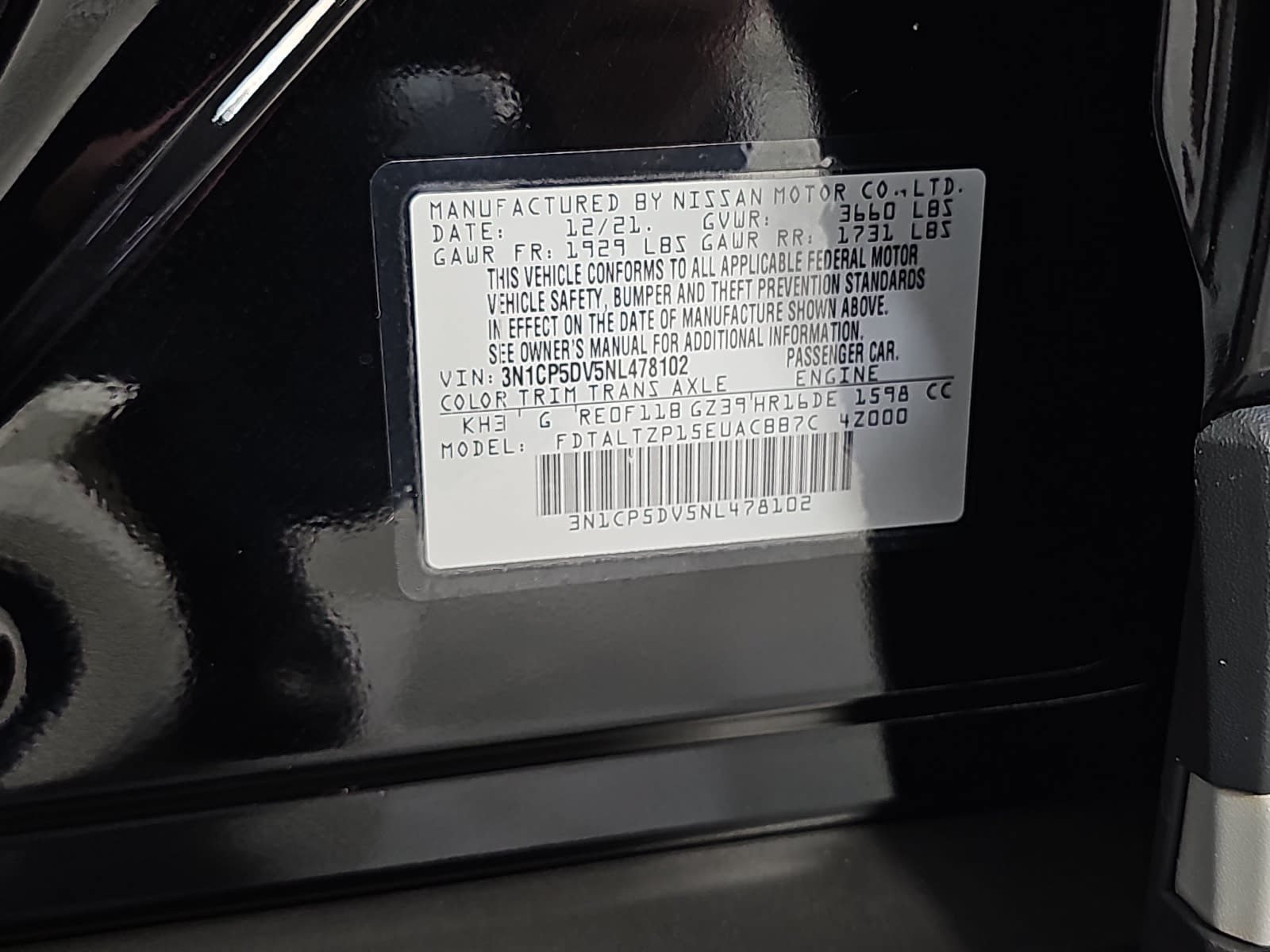 Used 2022 Nissan Kicks SR w/ Premium Package FWD image 31