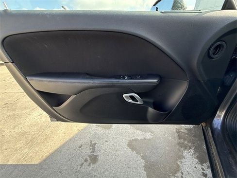 Used 2022 Dodge Challenger SXT w/ Blacktop Package image 13