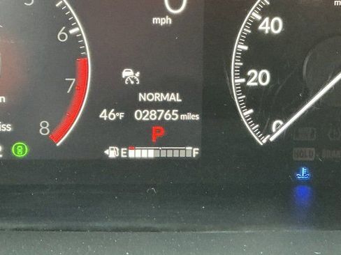 Used 2023 Honda CR-V LX image 29