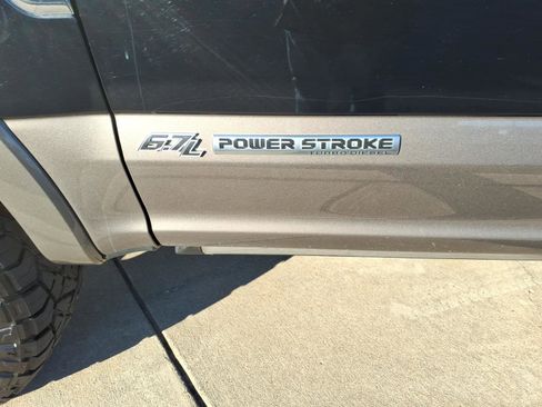 Used 2022 Ford F250 King Ranch w/ King Ranch Ultimate Package image 6