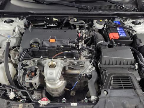 Used 2023 Honda Civic Sport image 13
