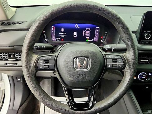 Used 2023 Honda Accord EX image 13