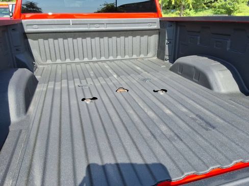 Certified 2025 Chevrolet Silverado 2500 Custom w/ Custom Value Package AWD/4WD image 17