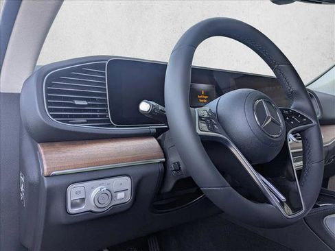 Certified 2026 Mercedes-Benz GLE 350 4MATIC image 5