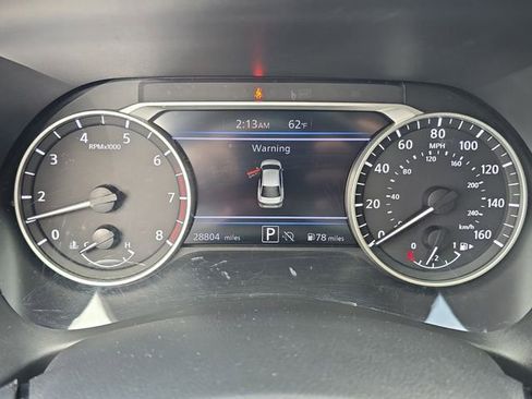 Used 2024 Nissan Sentra SR w/ SR Premium Package image 27