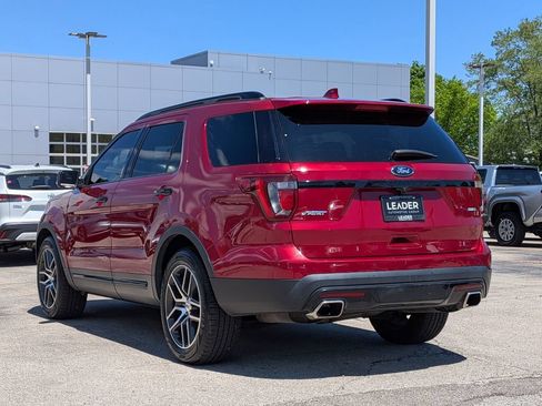 Used 2016 Ford Explorer Sport w/ Equipment Group 401A AWD/4WD image 5