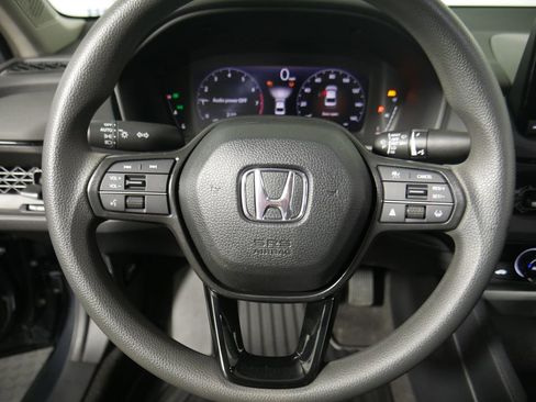 Used 2024 Honda Accord EX image 12