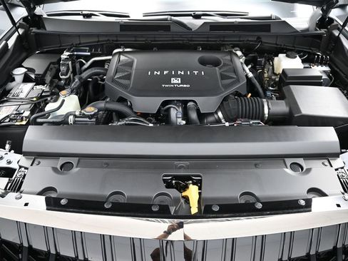 New 2026 INFINITI QX80 4WD w/ Sport Exterior Package image 22