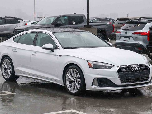 Used 2024 Audi A5 2.0T Premium image 3