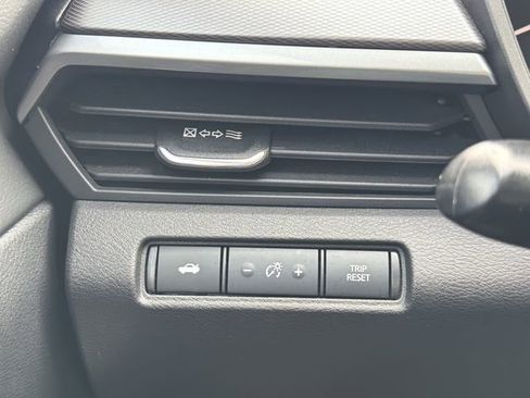 Certified 2023 Nissan Altima 2.5 SR image 15