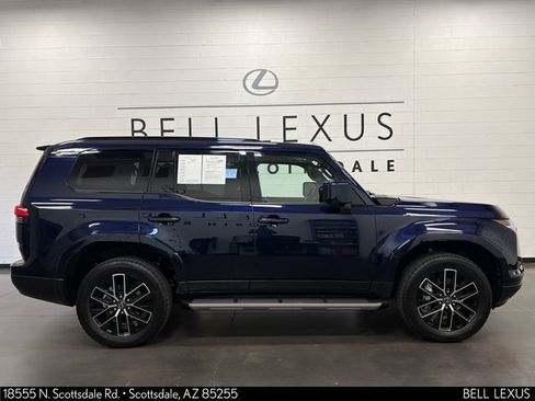 Used 2026 Lexus GX 550 w/ Cold Area Package AWD/4WD image 3