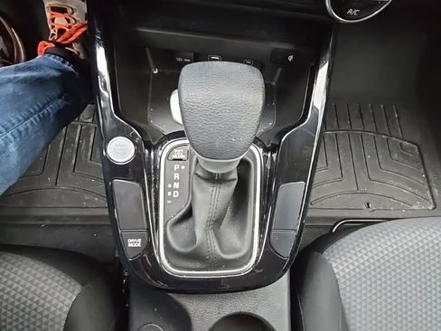 Used 2023 Kia Soul S image 19