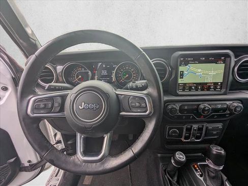 Used 2021 Jeep Wrangler Unlimited Sahara image 13