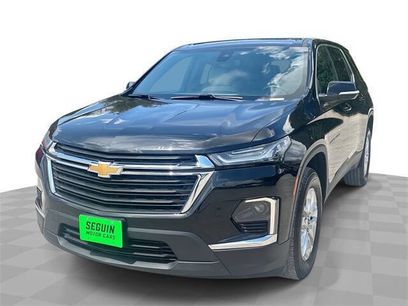 Used 2022 Chevrolet Traverse LS