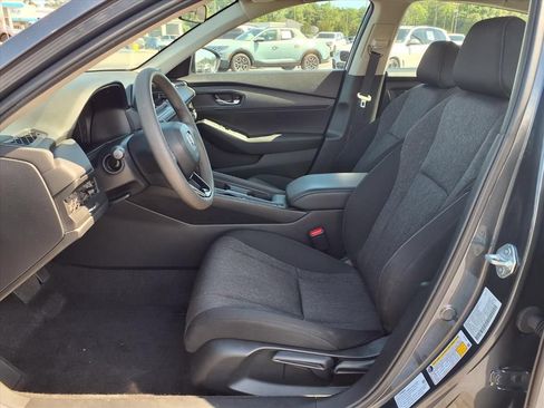 Used 2024 Honda Accord LX image 3