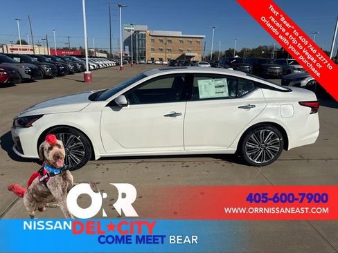 New 2025 Nissan Altima 2.5 SL image 2