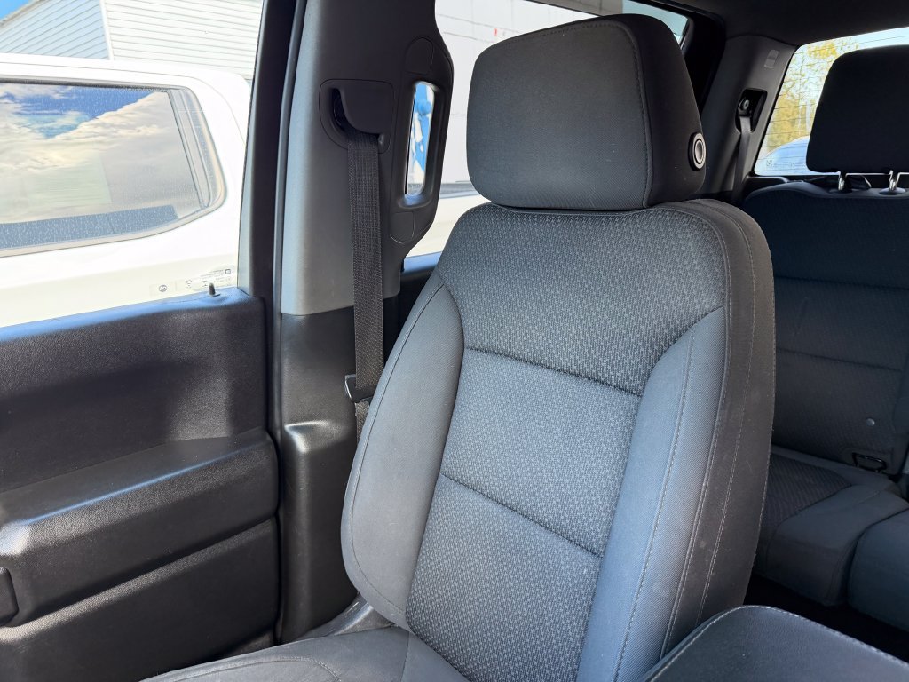 Used 2021 Chevrolet Silverado 1500 Custom AWD/4WD image 20