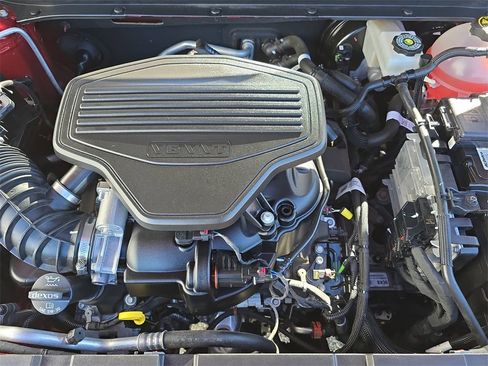 Certified 2023 Chevrolet Blazer RS w/ Driver Confidence II Package image 31