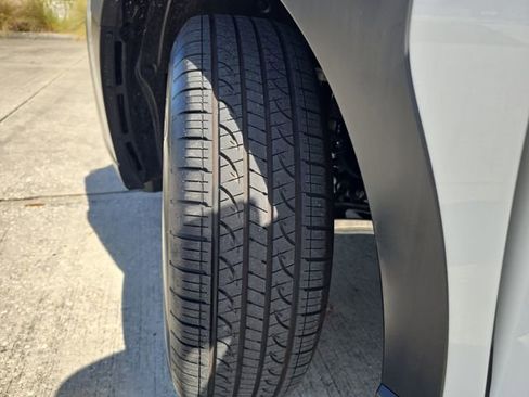 Certified 2025 Subaru Outback Limited image 29