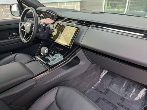 Used 2025 Land Rover Range Rover Sport Autobiography image 31