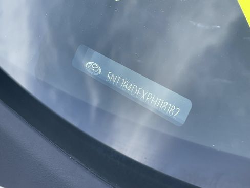 Used 2024 Hyundai Santa Cruz SEL FWD image 11