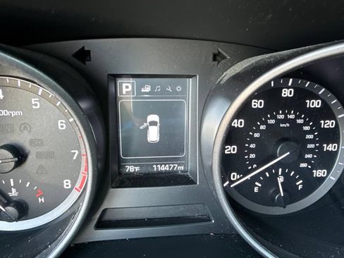 Used 2017 Hyundai Santa Fe Sport FWD image 7