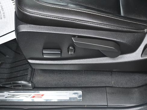 Used 2019 Chevrolet Colorado ZR2 image 11