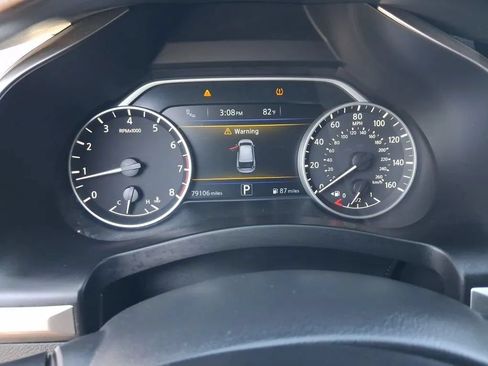 Used 2015 Nissan Murano Platinum w/ Platinum Technology Package FWD image 17