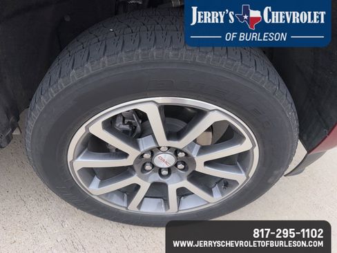 Used 2021 GMC Canyon Denali image 6