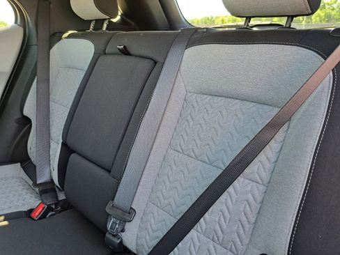 Used 2022 Chevrolet Equinox LT FWD image 22