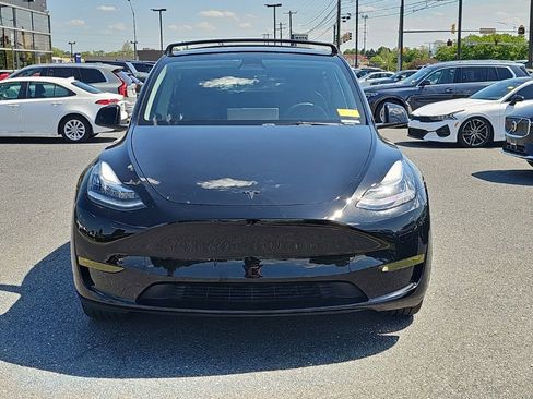Used 2023 Tesla Model Y Long Range AWD/4WD image 17