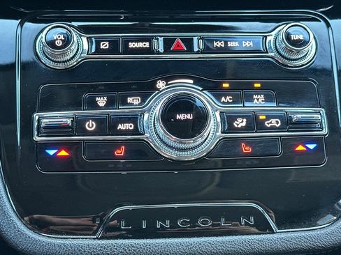 Certified 2021 Lincoln Corsair AWD w/ Towing Package I image 20