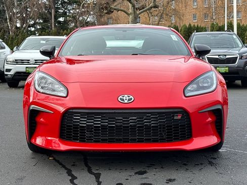 Certified 2023 Toyota GR86 Premium image 8