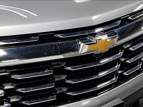 Used 2025 Chevrolet Equinox LT image 28