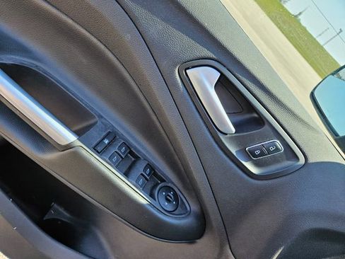 Used 2016 Ford Escape SE image 11