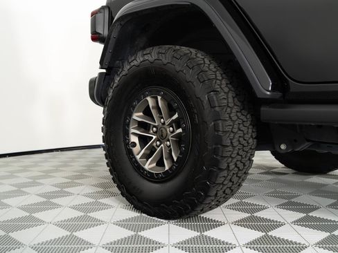Used 2024 Jeep Wrangler Unlimited Rubicon 392 AWD/4WD image 28