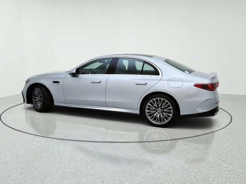 Used 2025 Mercedes-Benz E 53 AMG e 4MATIC Sedan image 13
