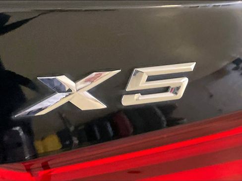 Used 2018 BMW X5 xDrive50i AWD/4WD image 30