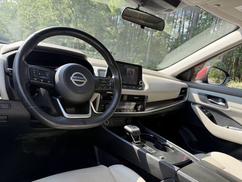 Used 2021 Nissan Rogue SV w/ Premium Package FWD image 20