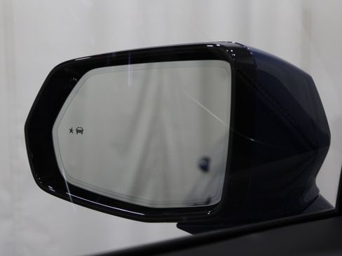 Certified 2023 Cadillac XT4 Sport image 19