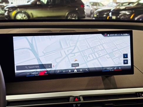 Used 2025 BMW iX M60 image 14